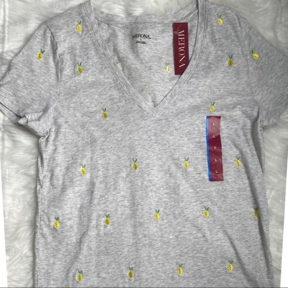 NEW Merona V-Neck with Lemon Accents, Gray - Picture 2 of 4